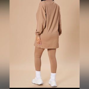 Fashion nova never worn mocha paparazzi legging set size large